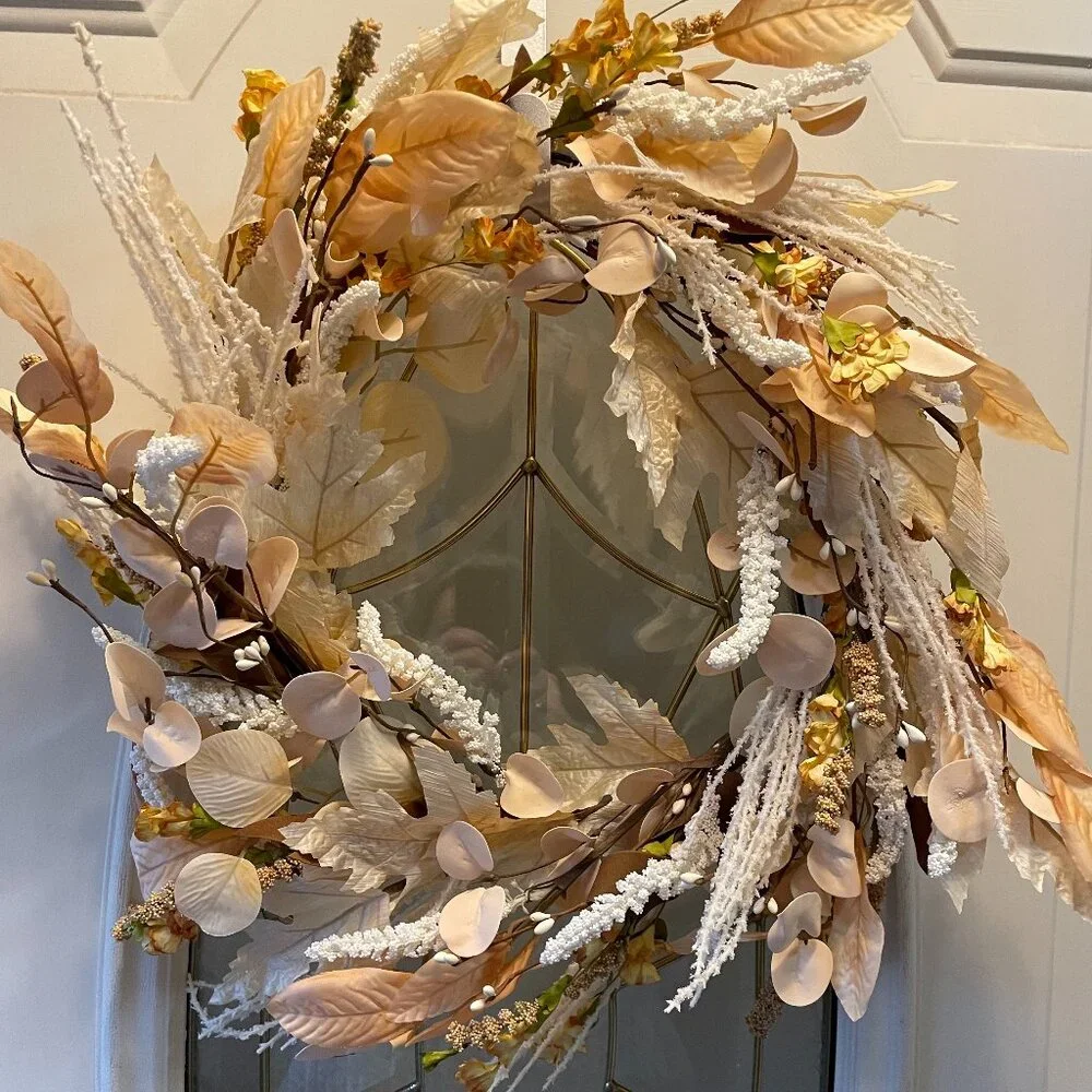Neutral Textured Wreath – Cottage Core Home Accent – NWOT